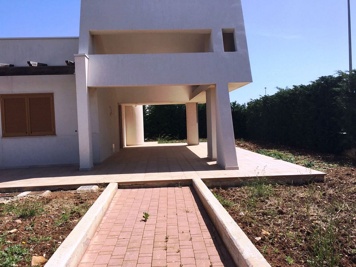 Villa (zona residenziale) di  3 vani /70 mq  a Polignano a Mare (zona collinare)