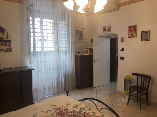 Appartamento di  2 vani /50 mq  a Bitetto (zona Centro)