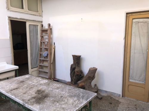 Palazzo / Stabile di  6 vani /385 mq  a Bitetto (zona Via Beato)