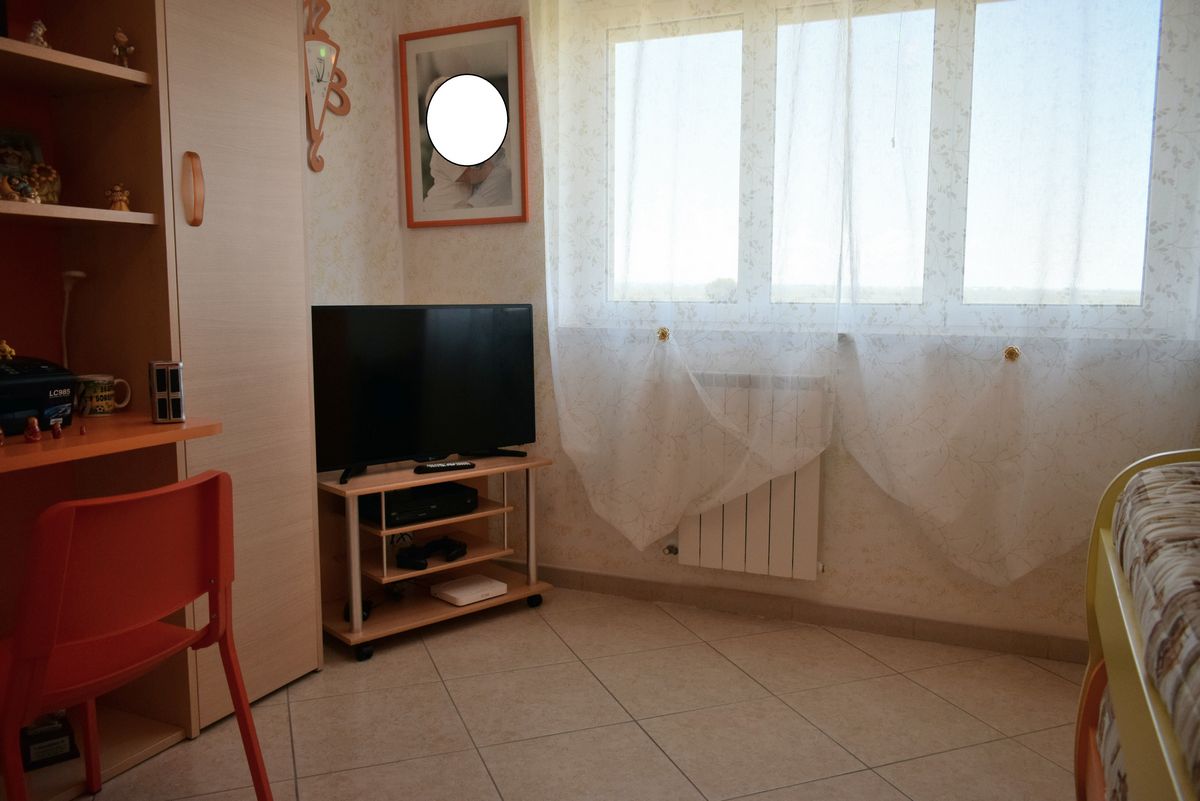 Appartamento di  3 vani /85 mq  a Bitetto (zona Via Beato)