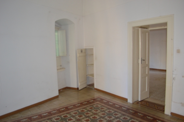 Appartamento di  3 vani /92 mq  a Molfetta (zona Centro)