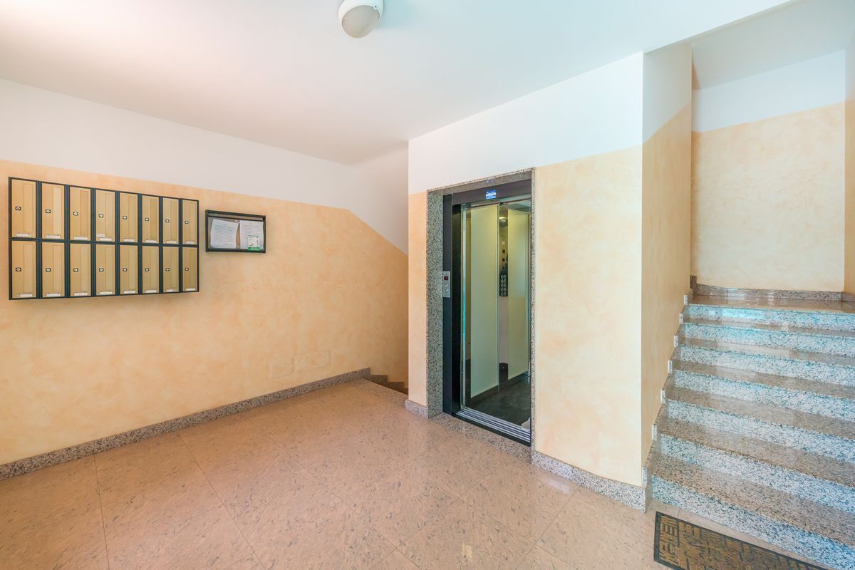 Appartamento di  3 vani /75 mq  a Bitetto (zona Zona Via Beato)