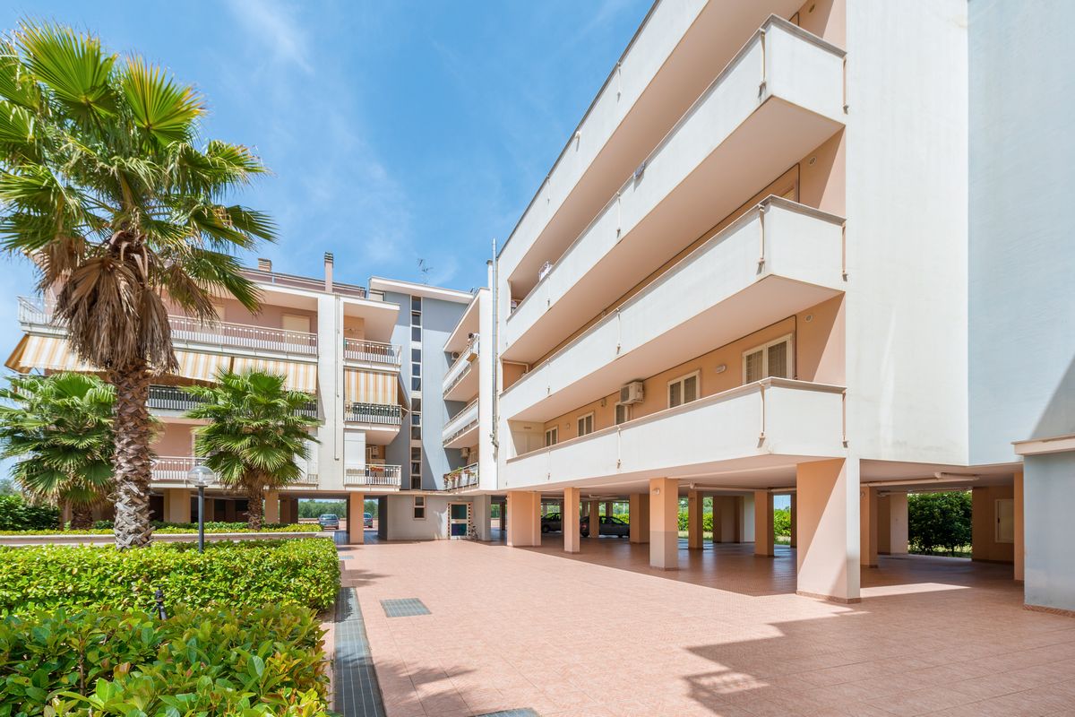 Appartamento di  3 vani /75 mq  a Bitetto (zona Zona Via Beato)