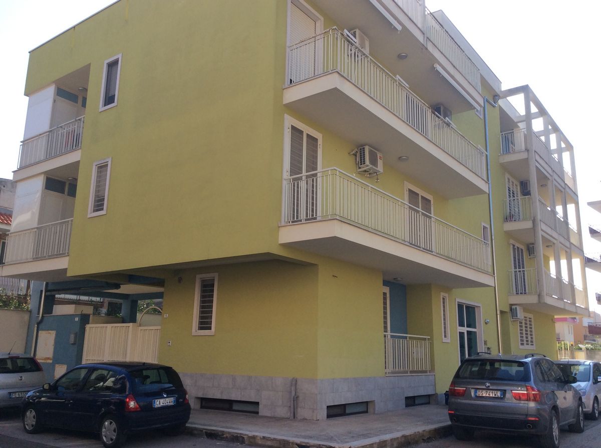 Appartamento di  2 vani /70 mq  a Bitetto (zona Via Beato)