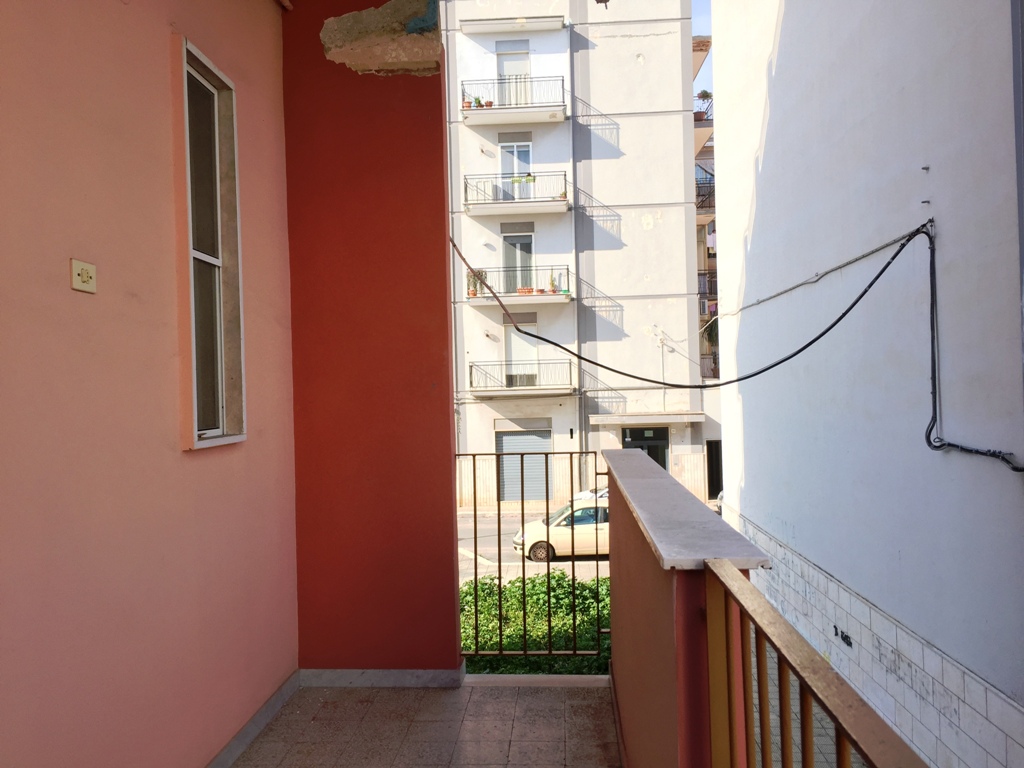 Appartamento di  3 vani /110 mq  a Bisceglie (zona zona San Pietro)