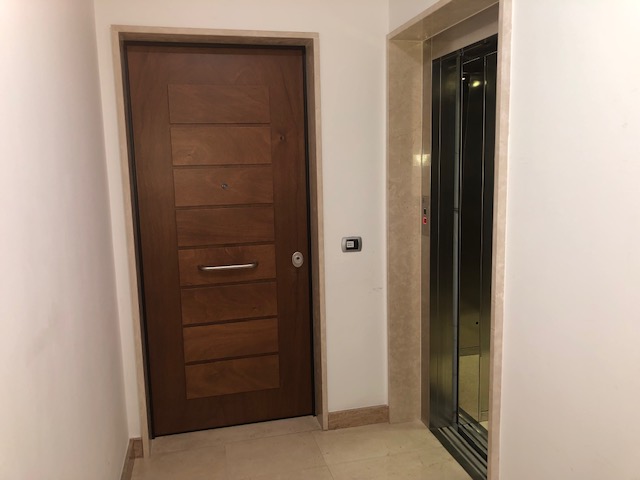 Appartamento di  4 vani /90 mq  a Modugno (zona Zona Parco)