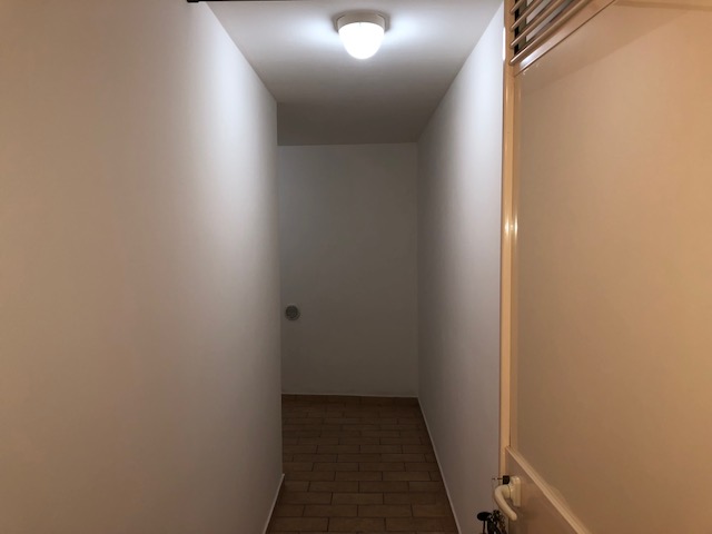 Appartamento di  4 vani /90 mq  a Modugno (zona Zona Parco)