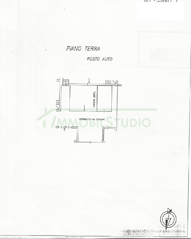 Villa (zona residenziale) di  5 vani /204 mq  a Bari - Palese (zona BORGO MASSIMO)