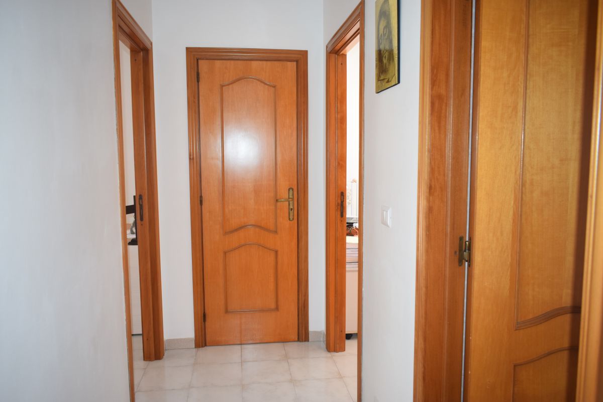 Appartamento di  3 vani /115 mq  a Bitetto (zona Posta/Mercato)