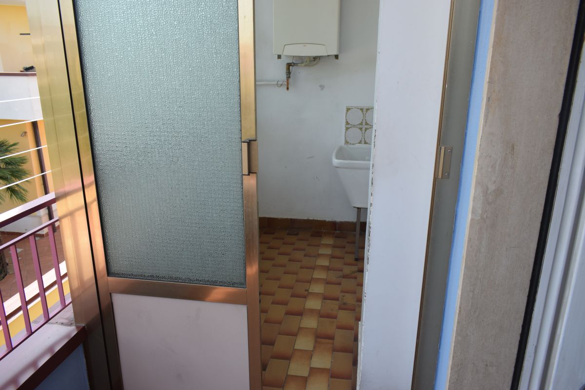 Appartamento di  3 vani /90 mq  a Bitetto (zona Zona Via Beato)