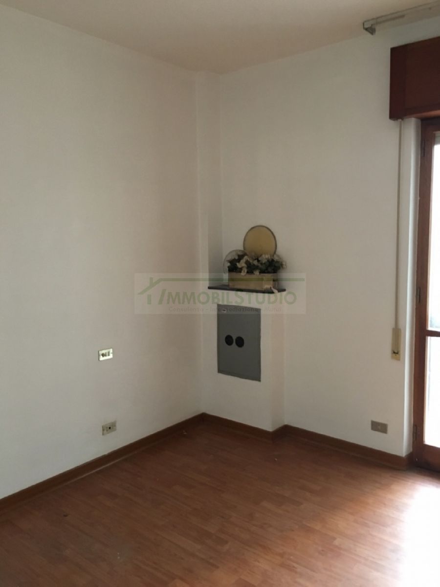 Appartamento di  3 vani /115 mq  a Bari - San Pasquale alta (zona PARCO DUE GIUGNO)