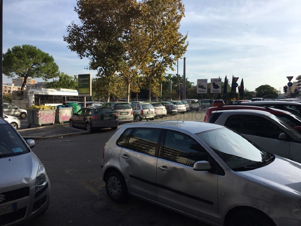 Appartamento di  3 vani /115 mq  a Bari - San Pasquale alta (zona PARCO DUE GIUGNO)