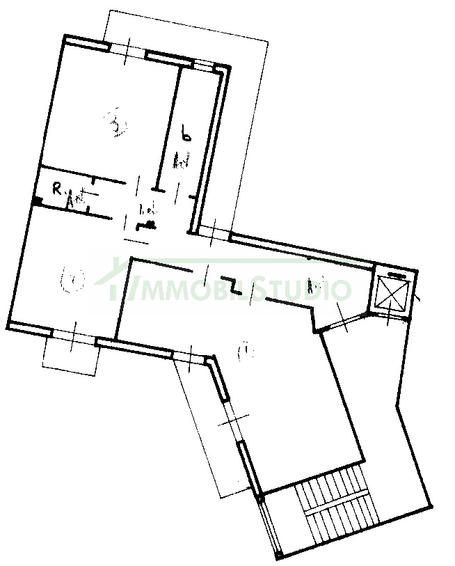 Appartamento di  3 vani /115 mq  a Bari - San Pasquale alta (zona PARCO DUE GIUGNO)