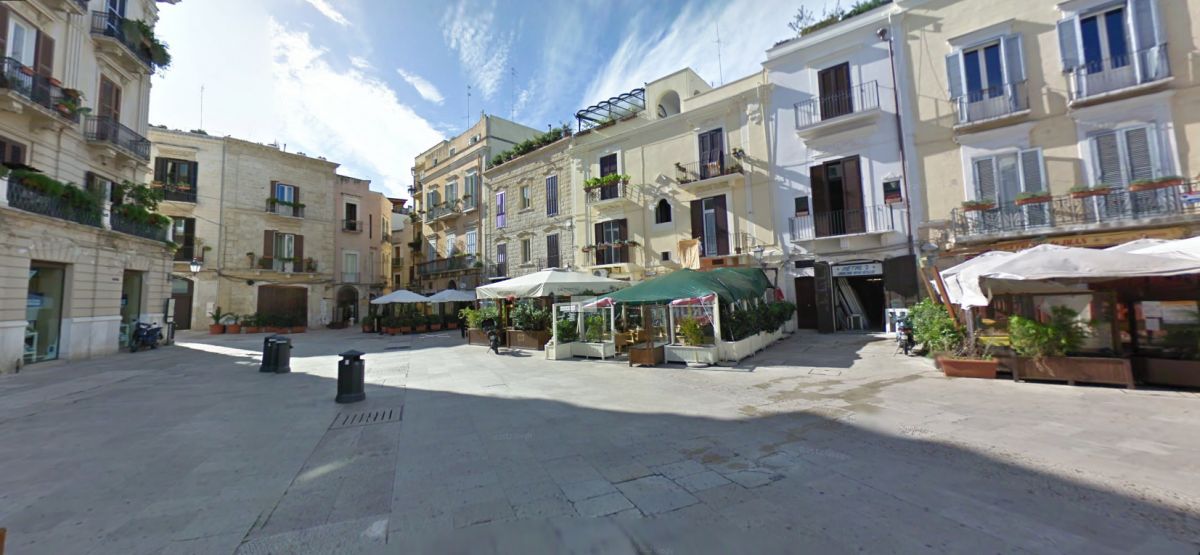 Appartamento di  2 vani /58 mq  a Bari - Borgo antico (zona centro storico)