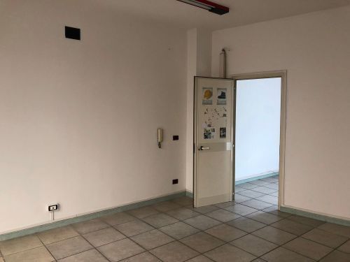 Casa indipendente di  2 vani /80 mq  a Bitetto (zona Centro)