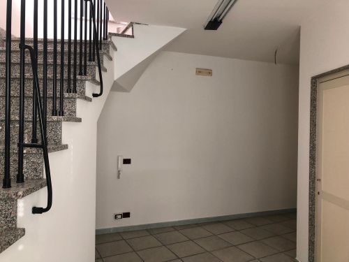 Casa indipendente di  2 vani /80 mq  a Bitetto (zona Centro)