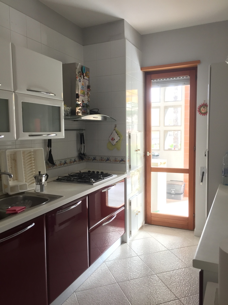 Appartamento di  3 vani /70 mq  a Bisceglie (zona zona San Pietro)