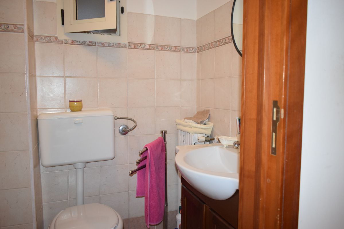 Casa indipendente di  3 vani /105 mq  a Bitetto (zona Centro Storico)