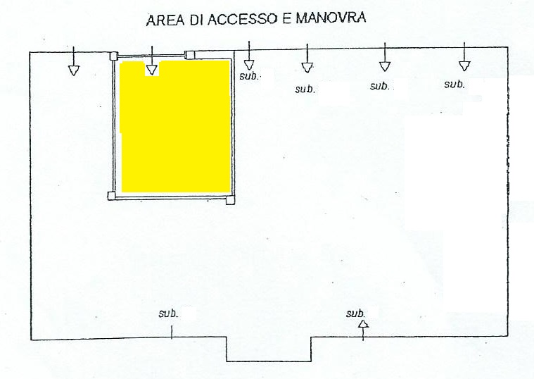 Appartamento di  5 vani /170 mq  a Cassano delle Murge (zona Via convento)