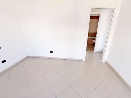 Appartamento di  3 vani /90 mq  a Bitetto (zona Centro)