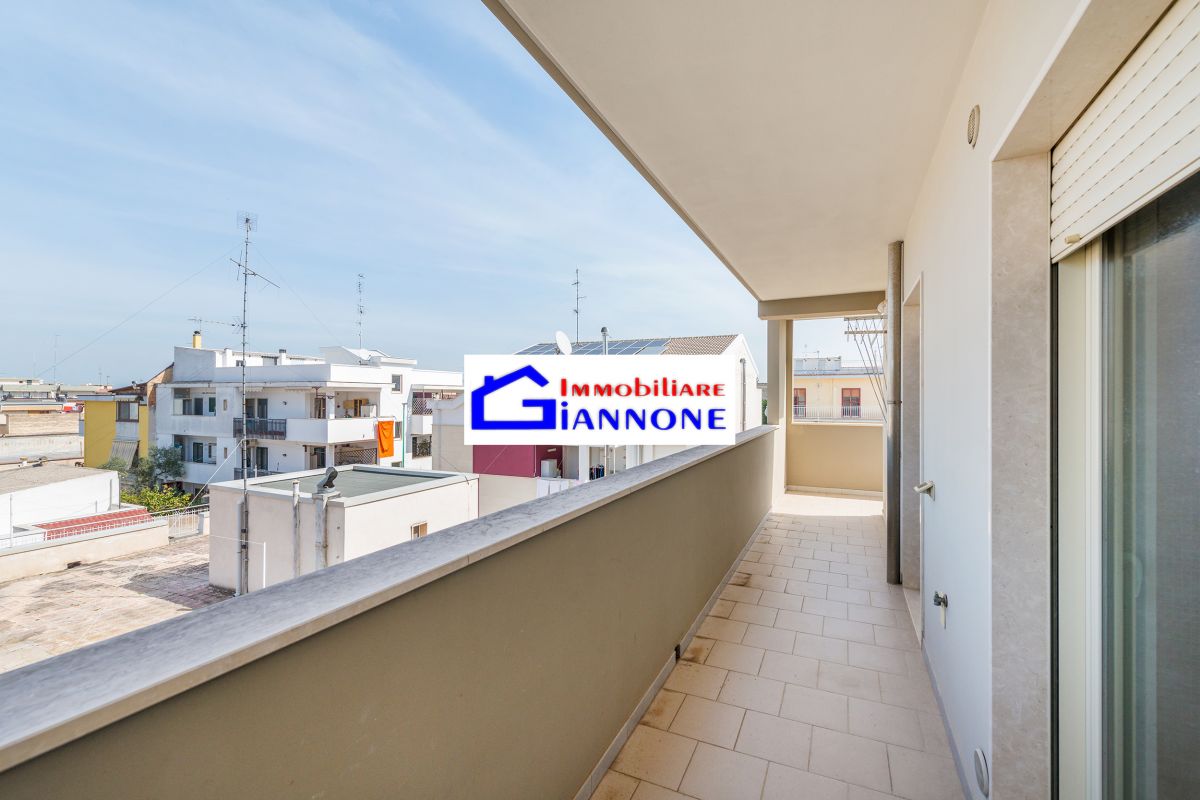 Appartamento di  3 vani /75 mq  a Bitetto (zona Via Beato Giacomo)