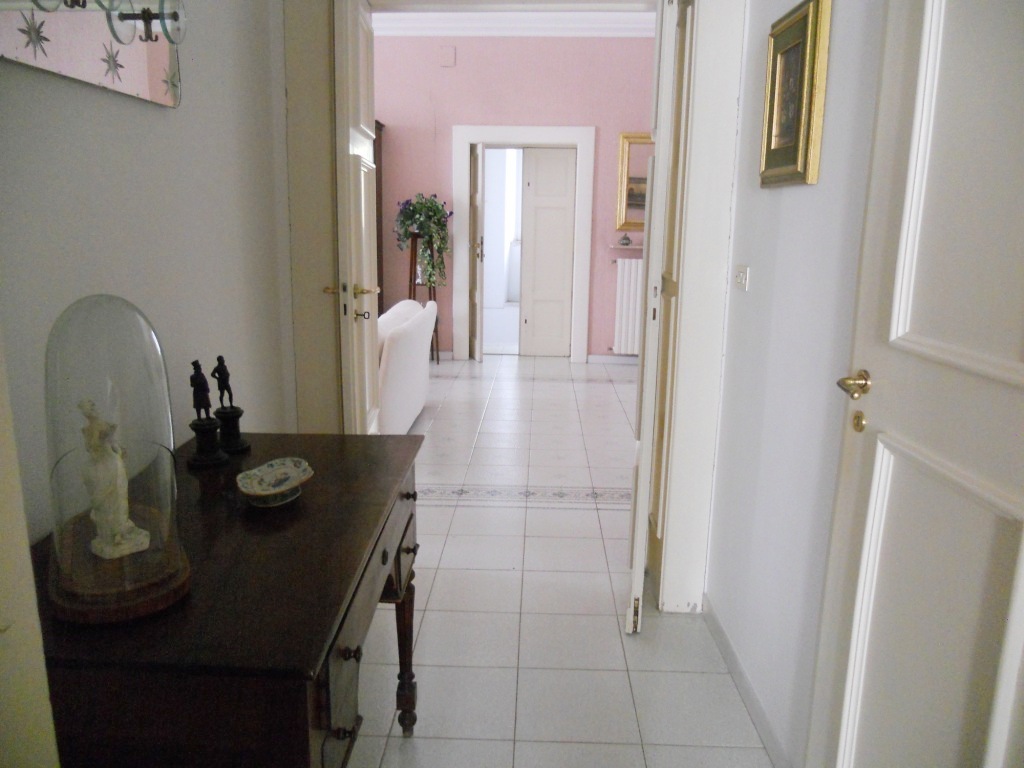 Villa di  10 vani /790 mq  a Bisceglie