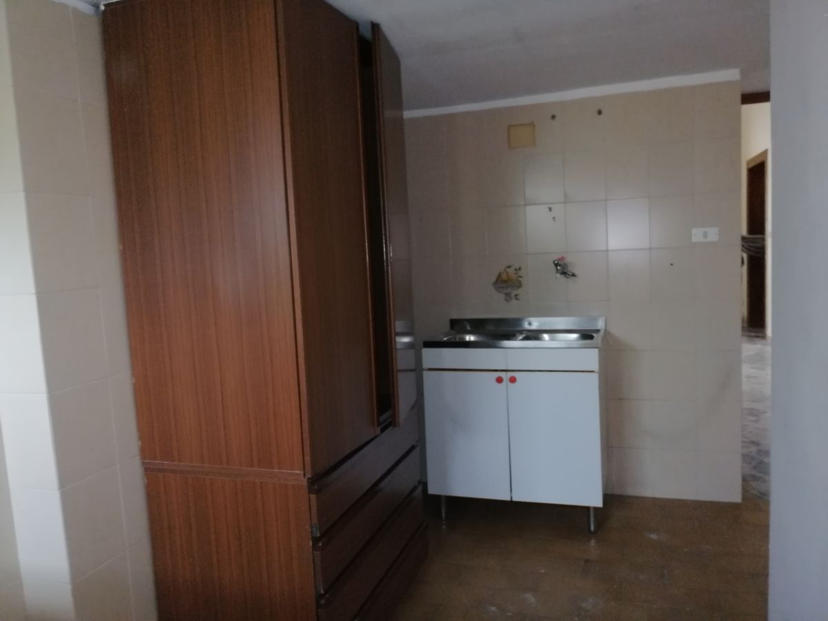 Casa indipendente di  2 vani /57 mq  a Bari - Ceglie del Campo