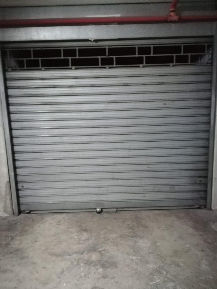 Box / Garage / Posto Auto di  1 vani /25 mq  a Bari - Ceglie del Campo