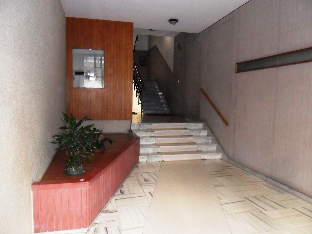 Appartamento di  3 vani /103 mq  a Bari - Murat (zona semicentrale)