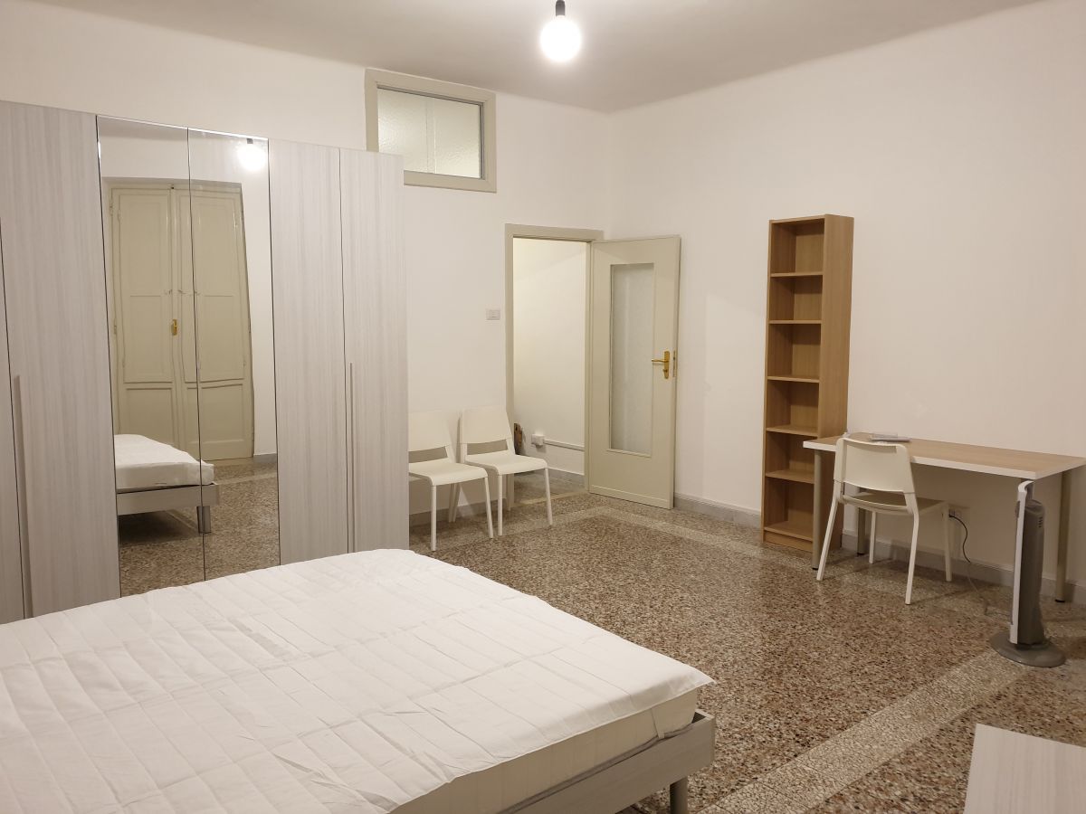 Appartamento di  2 vani /50 mq  a Bari - Libertà  (zona Centrale)