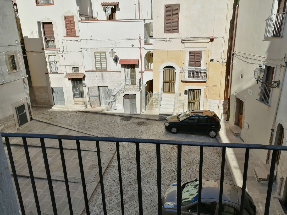 Casa indipendente di  2 vani /30 mq  a Andria (zona CENTRO STORICO)