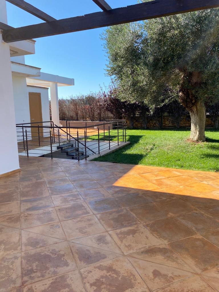 Villa (zona residenziale) di  6 vani /200 mq  a Polignano a Mare (zona Collinare - Residence Neapolis)