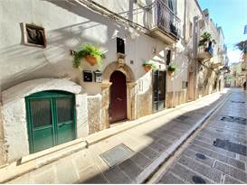 Casa indipendente in zona centrale