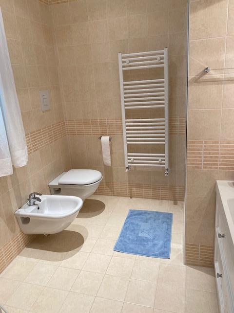 Villa (zona residenziale) di  5 vani /220 mq  a Polignano a Mare (zona residence neapolis)