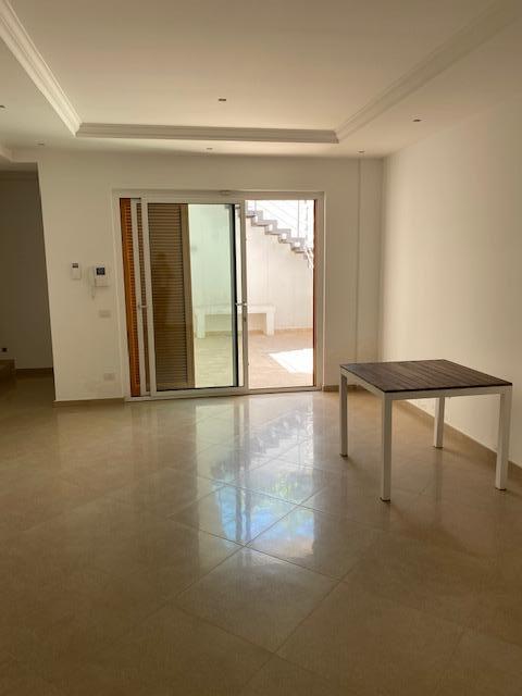 Villa (zona residenziale) di  5 vani /220 mq  a Polignano a Mare (zona residence neapolis)