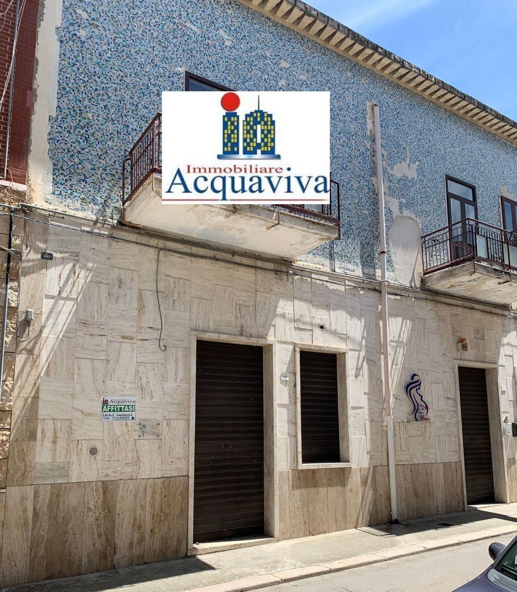 Ufficio/60 mq  a San Ferdinando di Puglia (zona Centralissimo)