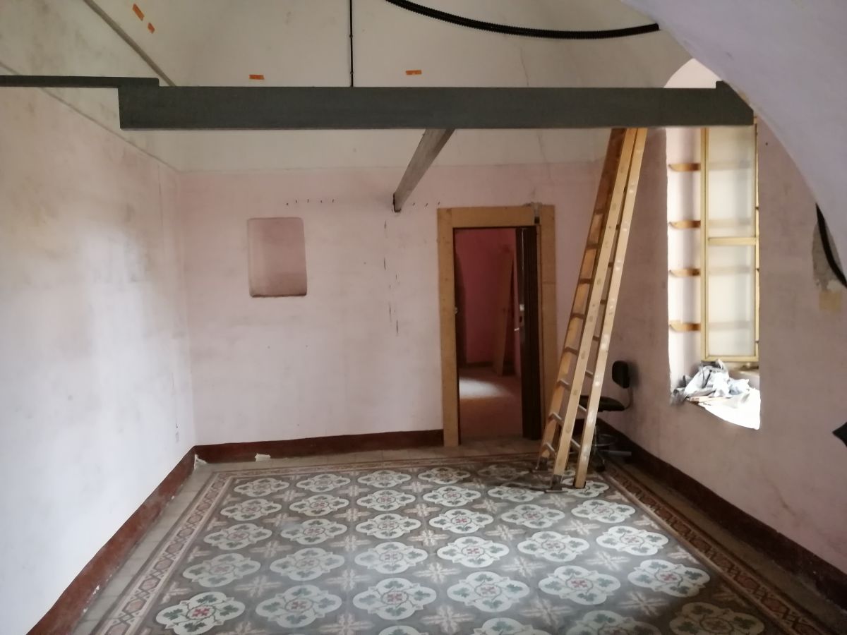 Casa indipendente di  2 vani /44 mq  a Bari - Ceglie del Campo