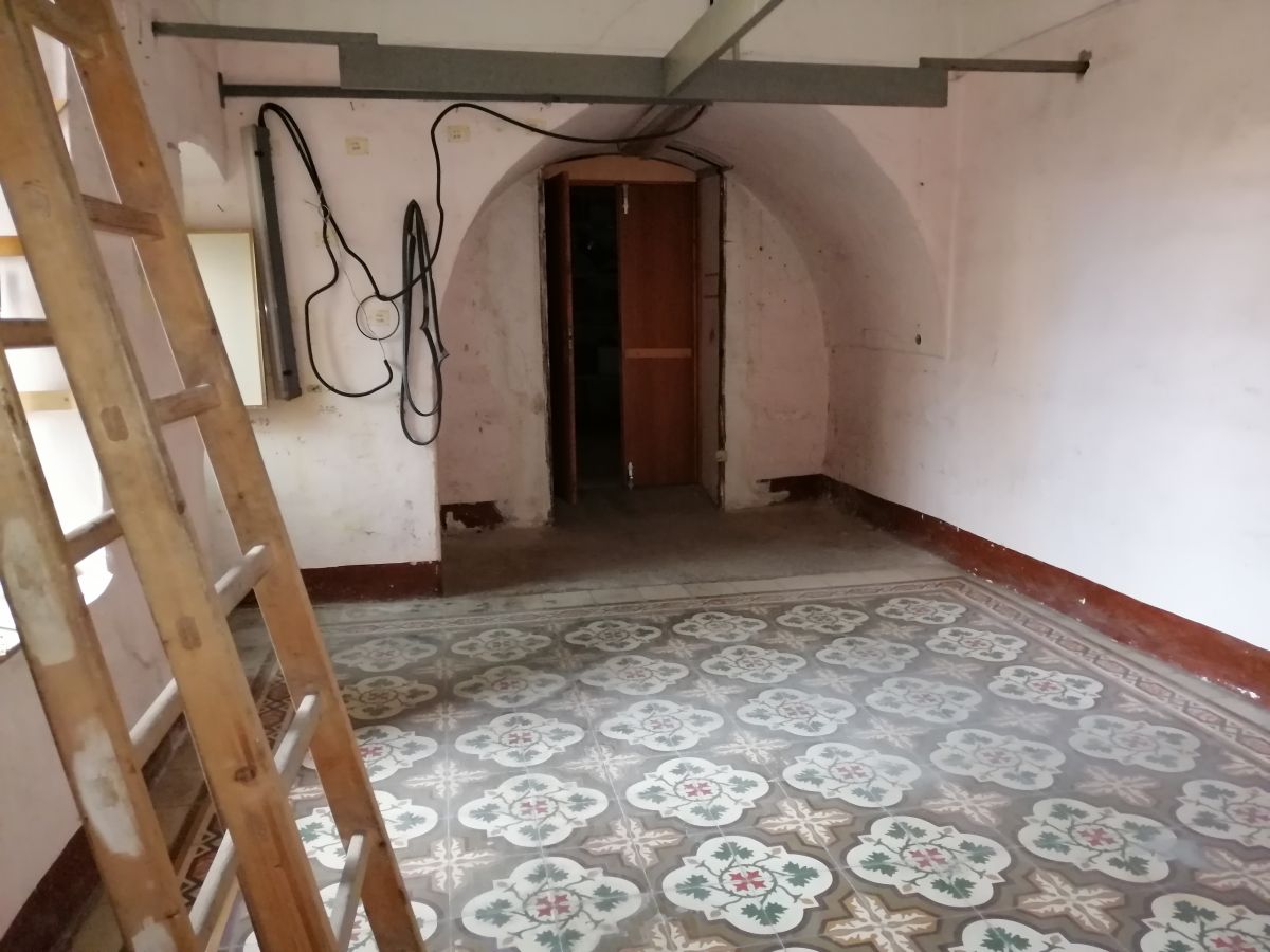 Casa indipendente di  2 vani /44 mq  a Bari - Ceglie del Campo