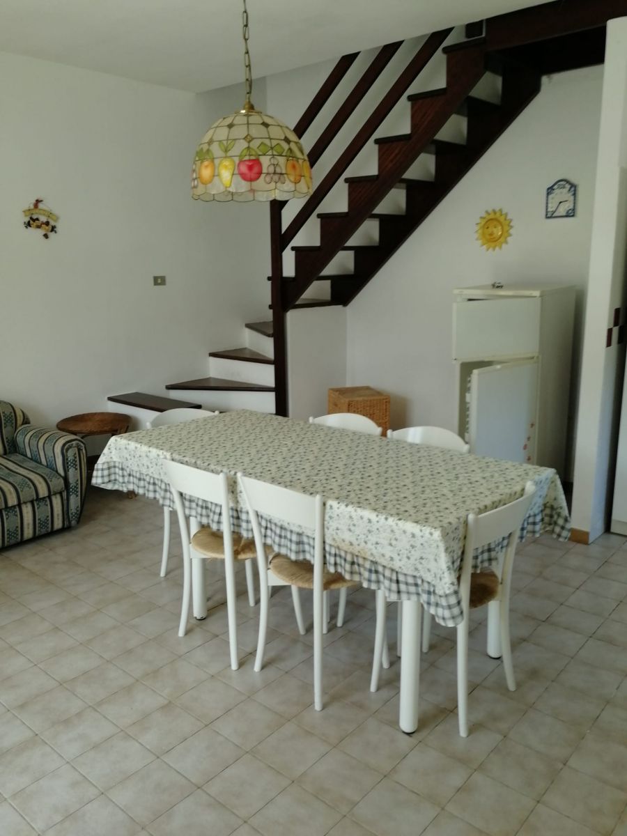 Villa / Villetta di  3 vani /70 mq  a Bernalda (zona Metaponto )