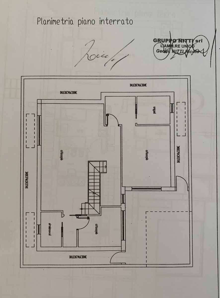 Villa (zona residenziale) di  5 vani /200 mq  a Polignano a Mare (zona Collinare - Residence Neapolis)