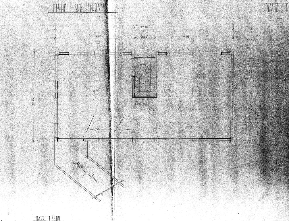 Locale commerciale / Negozio di  2 vani /452 mq  a Noicattaro