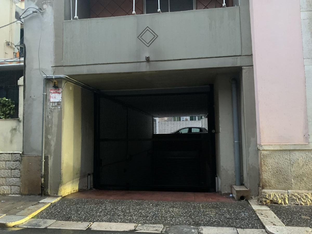 Box / Garage / Posto Auto di  1 vani /31 mq  a Bari - Carrassi (zona chiesa russa)