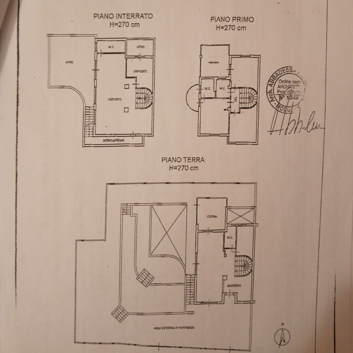 Villa (zona residenziale) di  6 vani /280 mq  a Bari - Mungivacca (zona via fanelli)