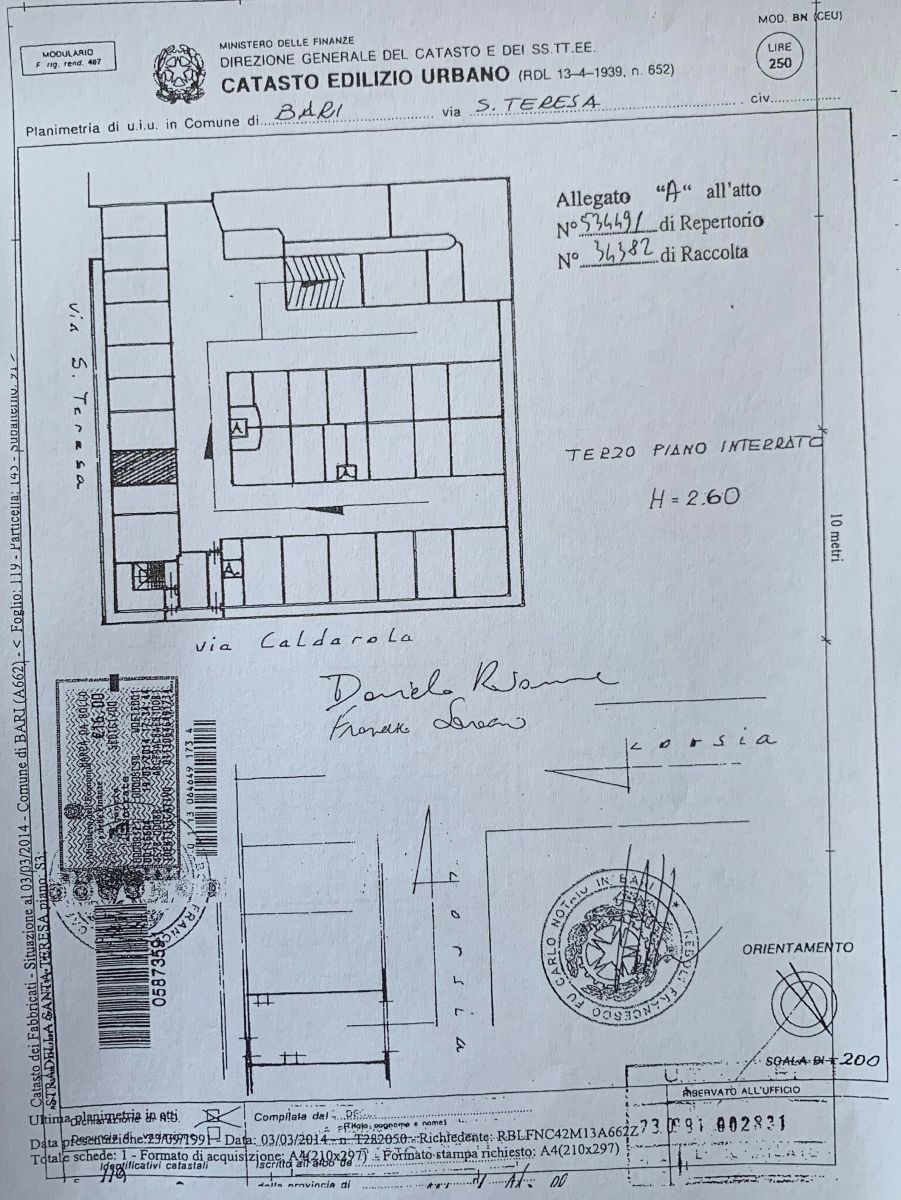 Box / Garage / Posto Auto di  1 vani /22 mq  a Bari - Japigia (zona chiesa resurrezione )