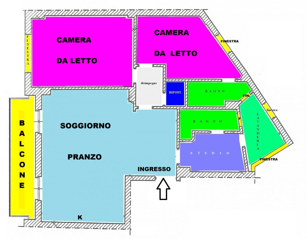 Appartamento di  4 vani /125 mq  a Trani (zona Centro)