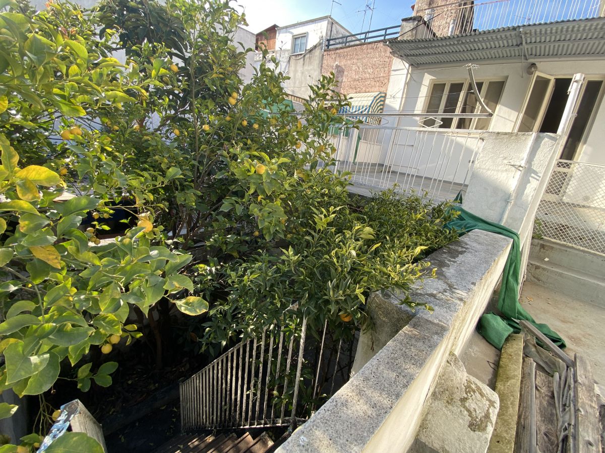 Appartamento di  2 vani /115 mq  a Triggiano (zona centro storico)