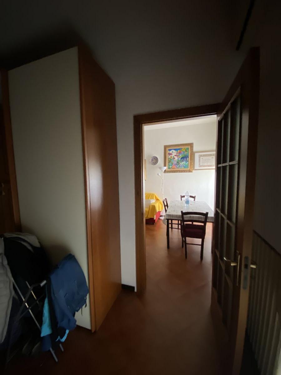 Appartamento di  4 vani /128 mq  a Bari - Japigia