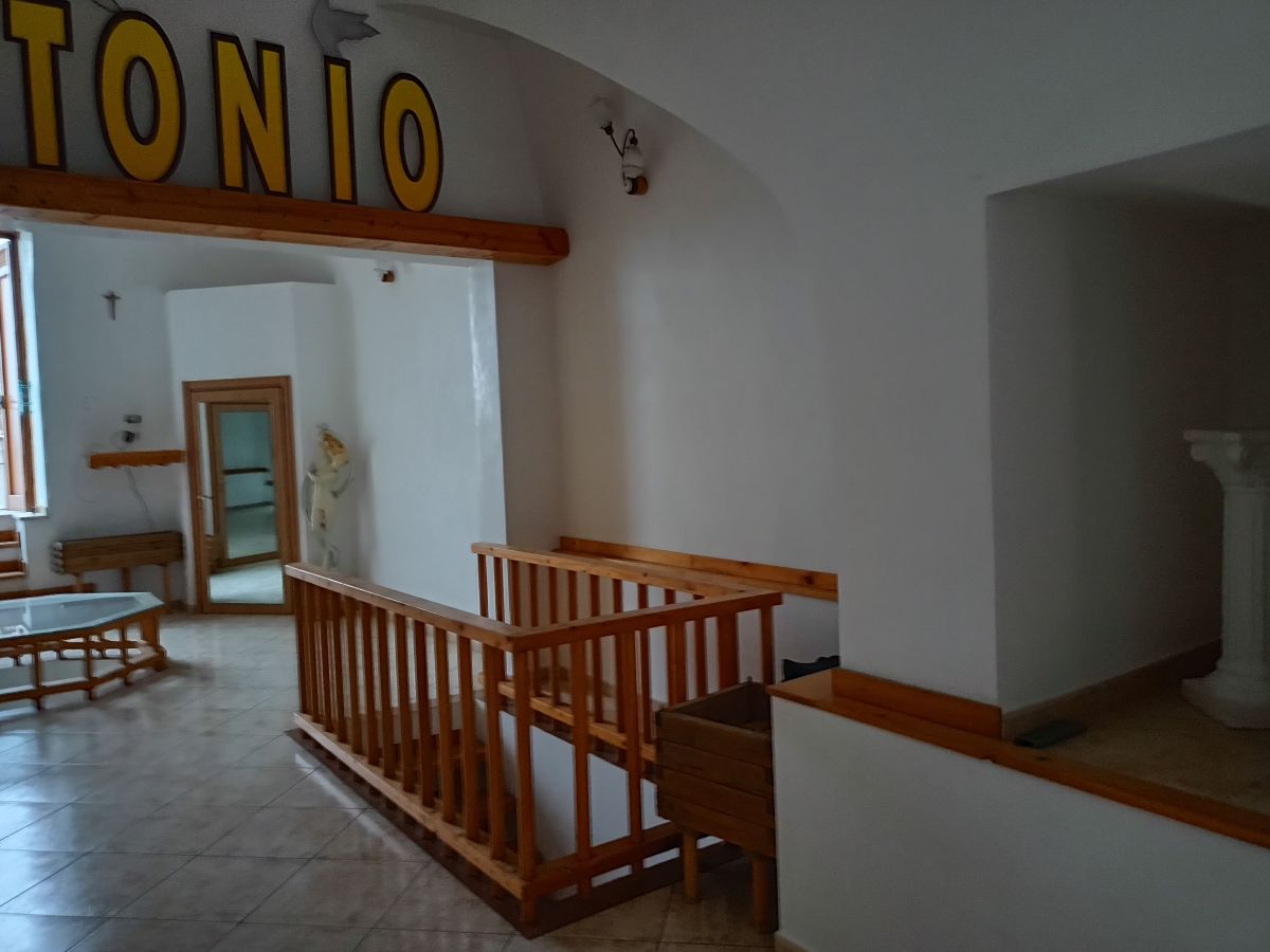 Appartamento di  1 vani /75 mq  a Minervino Murge (zona centro)