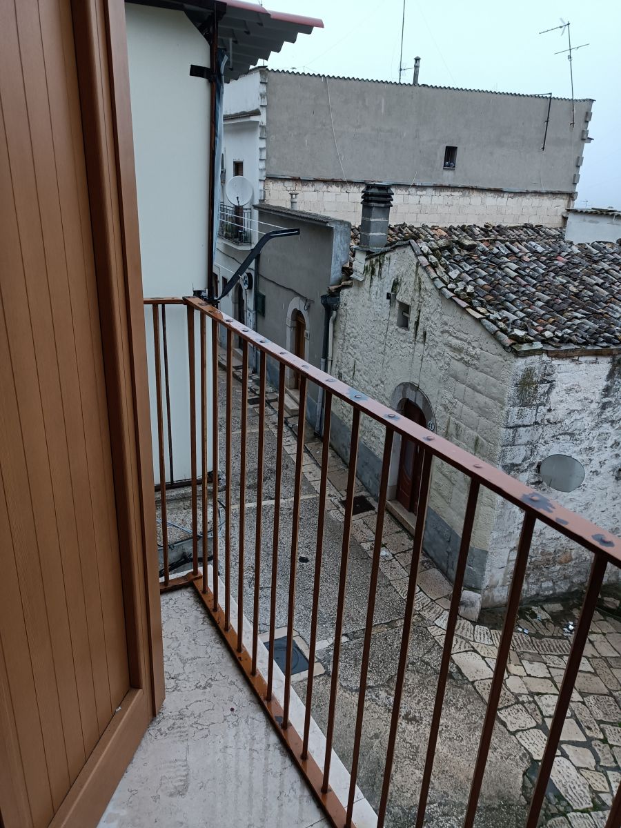 Appartamento di  1 vani /75 mq  a Minervino Murge (zona centro)