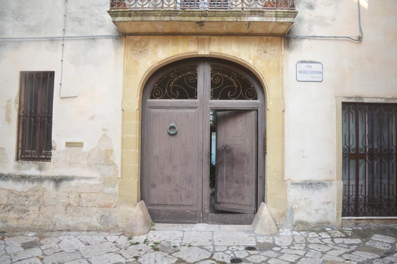 Palazzo / Stabile di  4 vani /260 mq  a Otranto (zona centro storico )